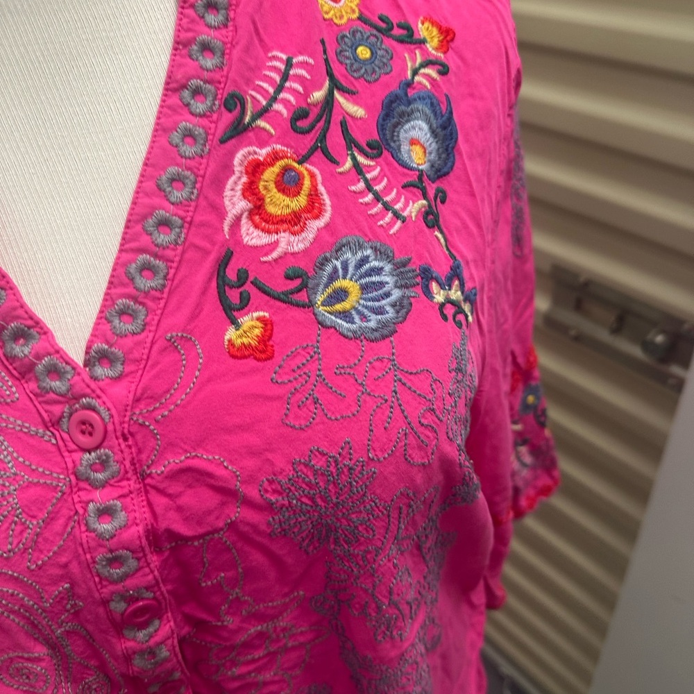 Bright Pink Bohemian Embroidered Tunic Beach Coverup - Picture 2 of 4